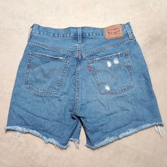 Levi’s 501 Distressed Cut Off Jeans Size 30 Button Fly Denim Jorts - Picture 3 of 9